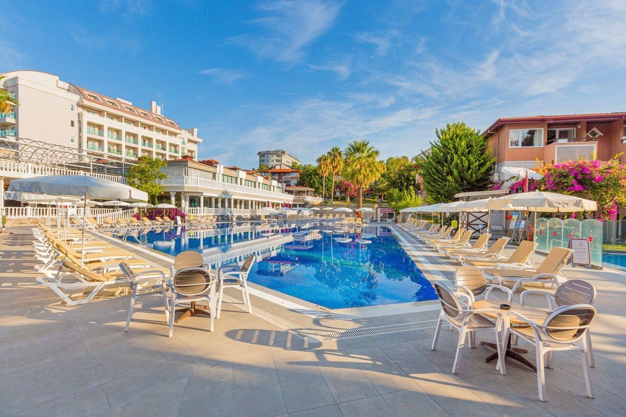 Justiniano Club Alanya Hotell Okurcalar Exteriör bild